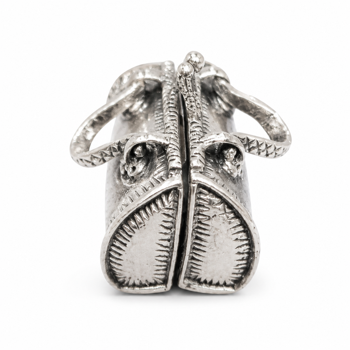 Vintage-Style Sterling Silver Doctor’s Medical Bag Miniature with Hinged Opening – 1.2 Inches Long