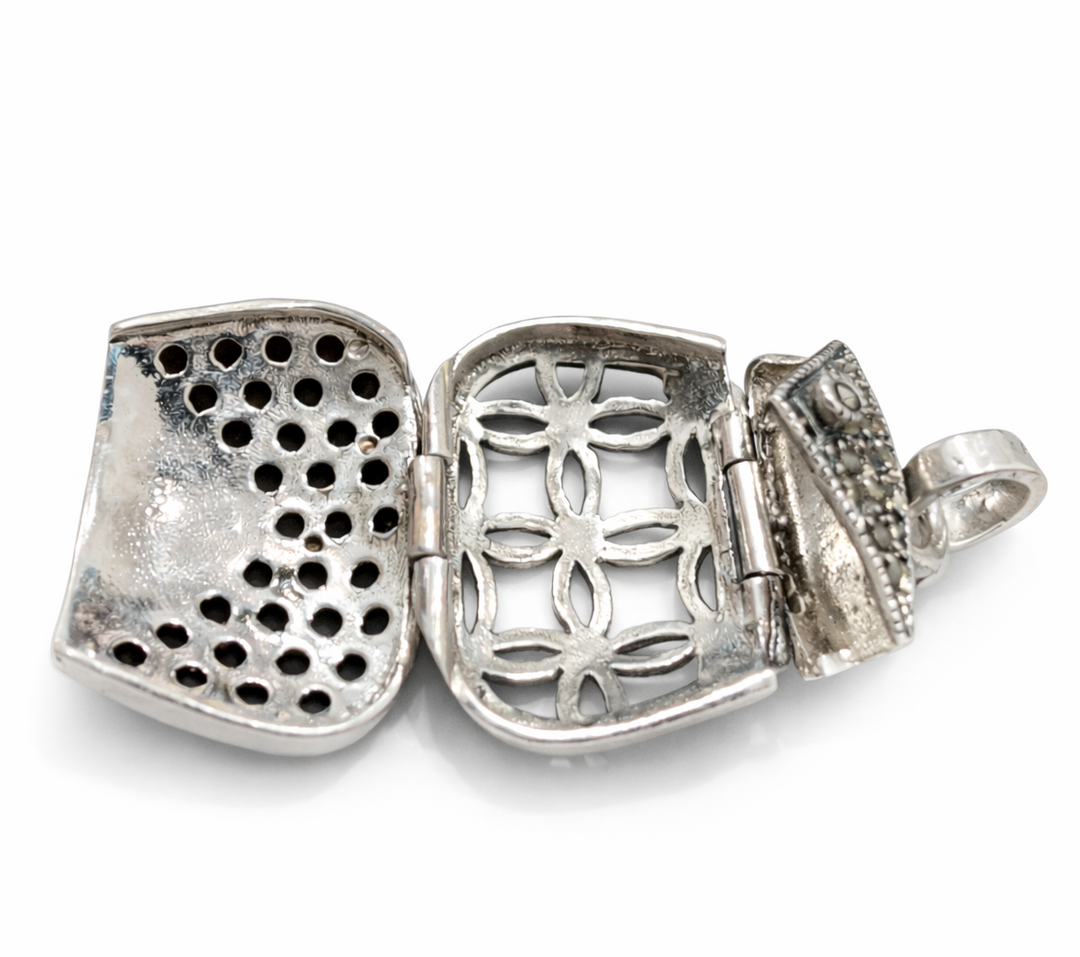 Sterling Silver Garnet & Marcasite Handbag Pendant – Vintage Style Purse Charm with 33 Garnet Stones (Approx. 1 1/4" with Bail)