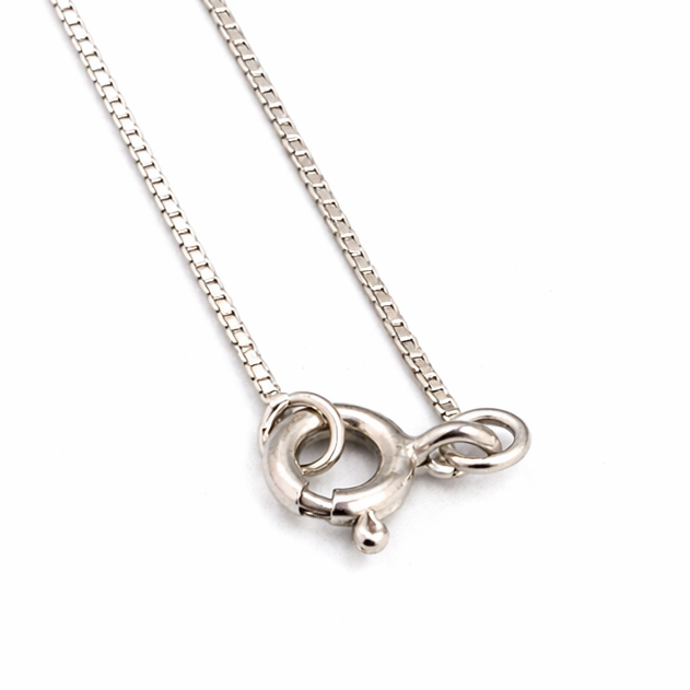 Sterling Silver Claddagh Necklace with Simulated Emerald Heart – 17 Inch Chain