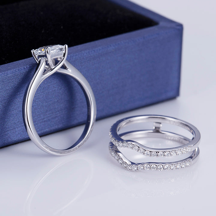 18K Gold 0.7 CT Lab Created Diamond Ring