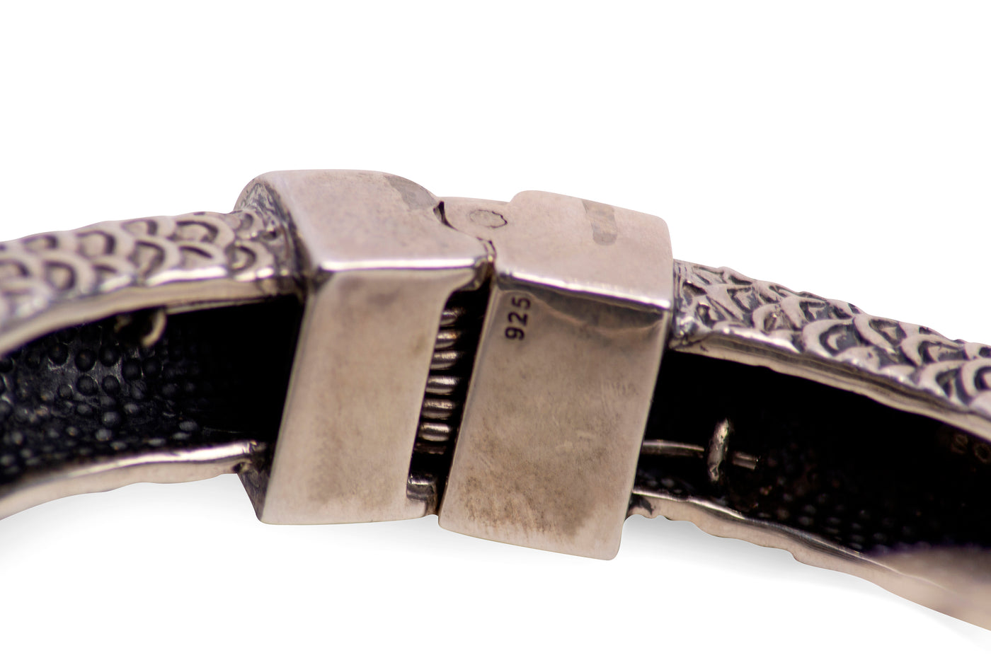 Double-Dragon Head Silver Hinged Bracelet
