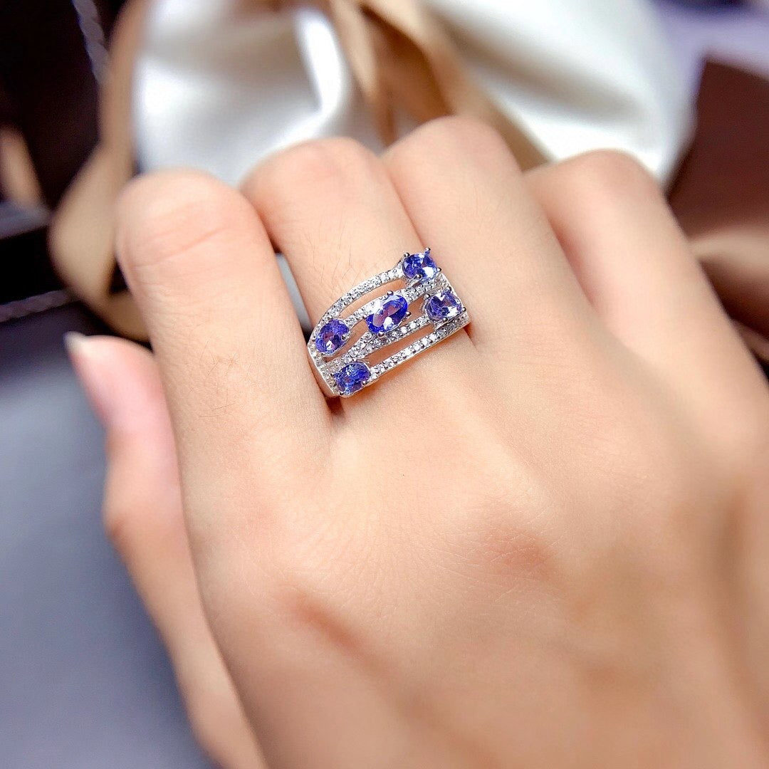 1.25 TCW Natural Tanzanite Silver Ring