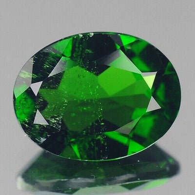 Green Chrome Diopside 1.55 Carats Oval Loose Gemstone